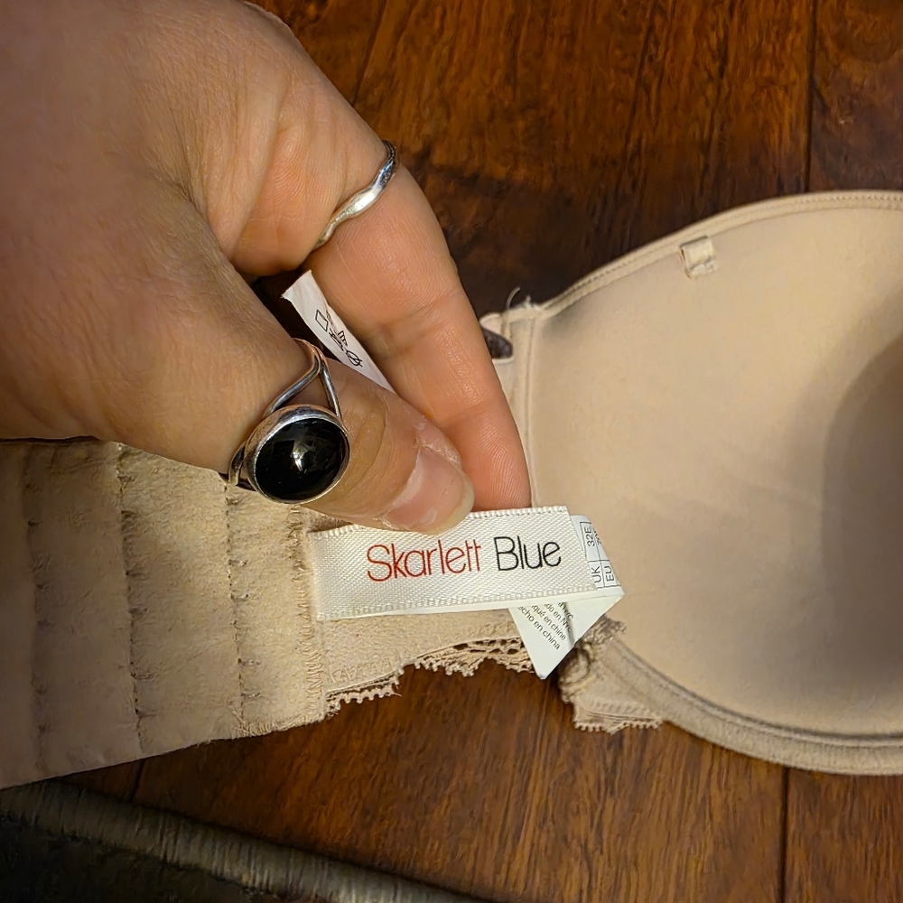 Skarlett Blue Goddess Strapless Bra - Picture 3 of 8